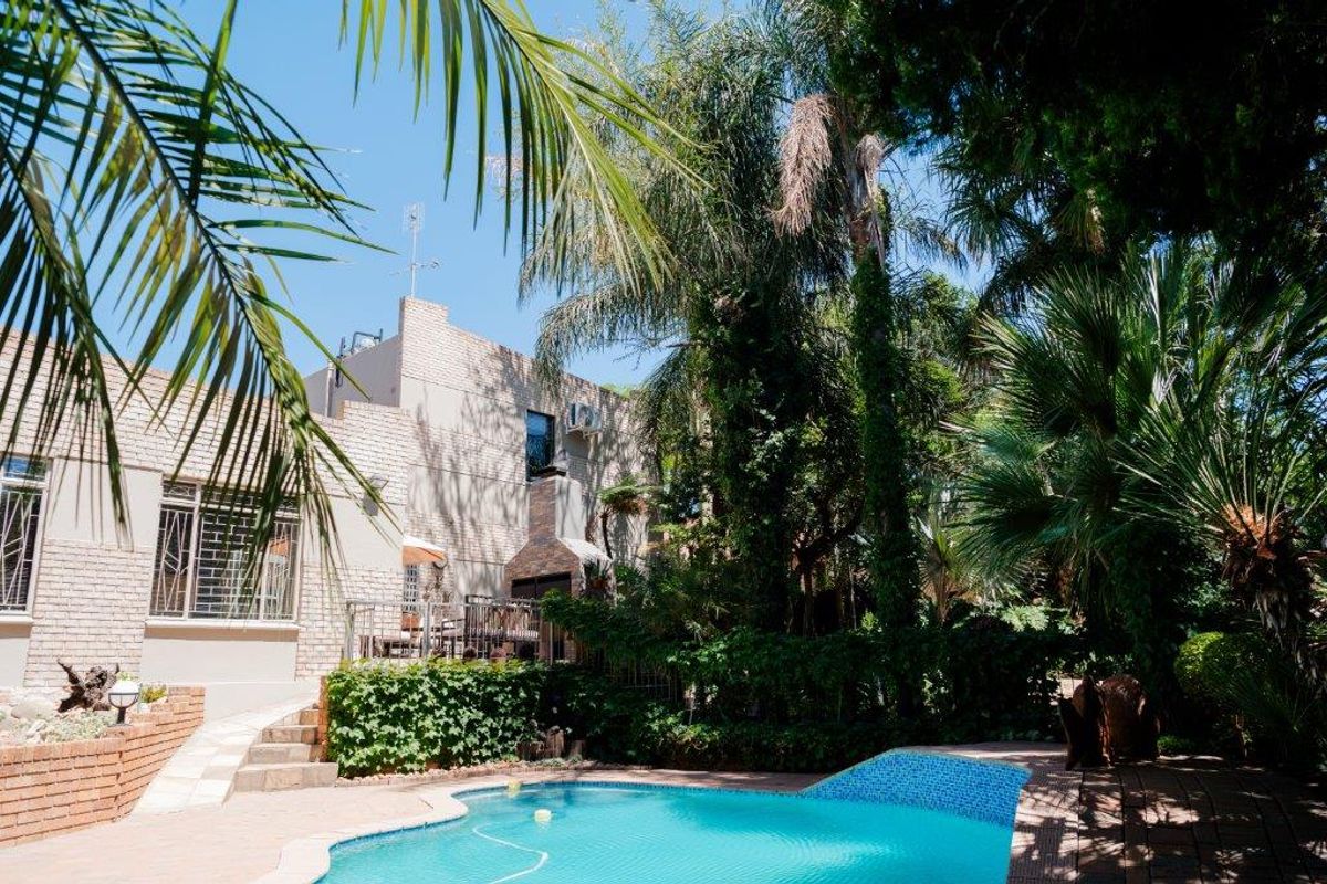 House For Sale in Doringkruin Klerksdorp North West - Photo 2