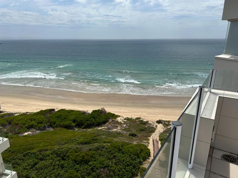 Welcome to Diaz Beach Luxury, Where Coastal Elegance Meets Urban Excitement - Photo 2