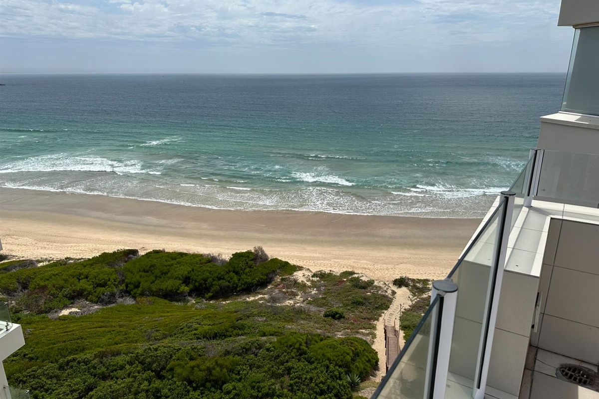 Welcome to Diaz Beach Luxury, Where Coastal Elegance Meets Urban Excitement - Photo 2