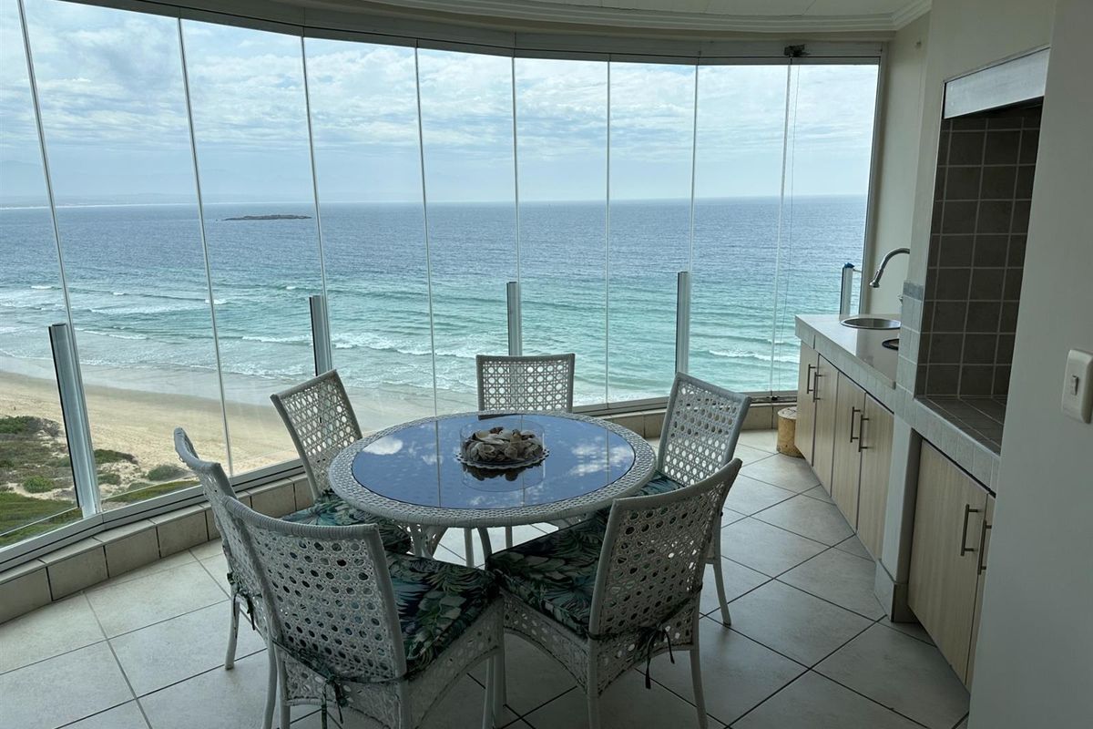 Welcome to Diaz Beach Luxury, Where Coastal Elegance Meets Urban Excitement - Photo 3