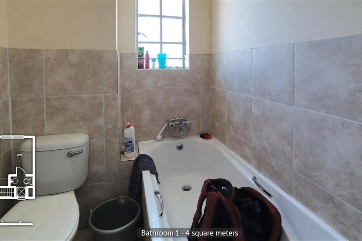 Apartment For Sale in Witbank Ext 10, Witbank - Photo 3