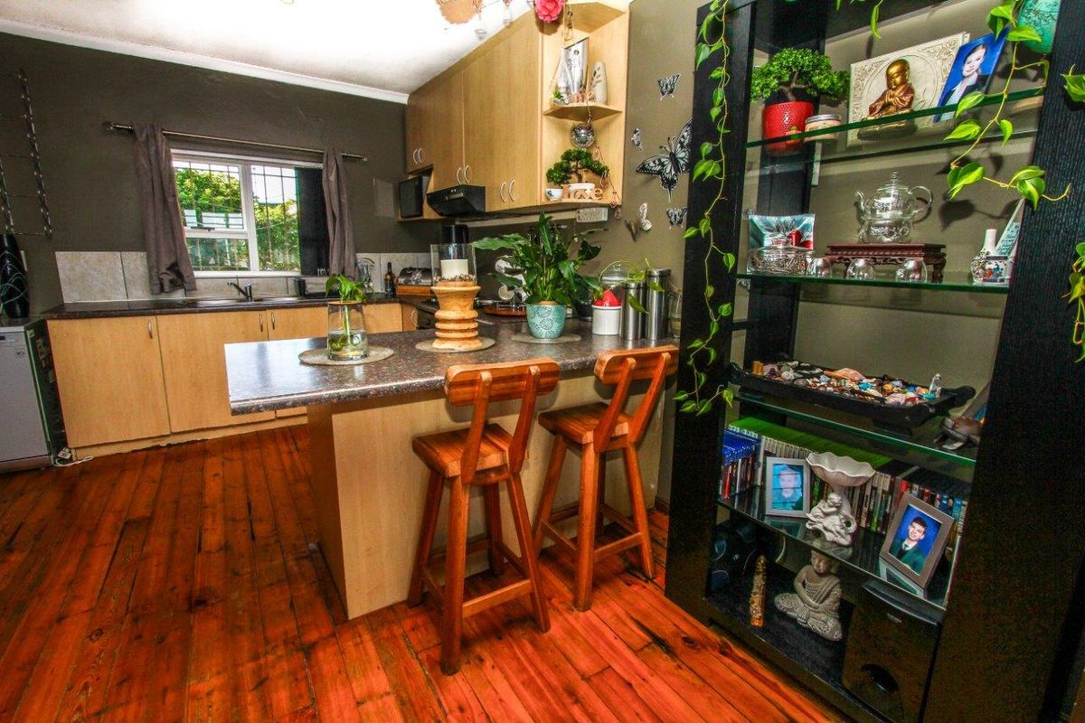 Apartment For Sale in Glenlilly, Parow - Photo 4