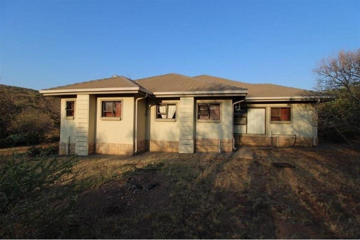 3 Bedroom House in Intaba-Indle Wilderness Estate, Bela Bela - Photo 4