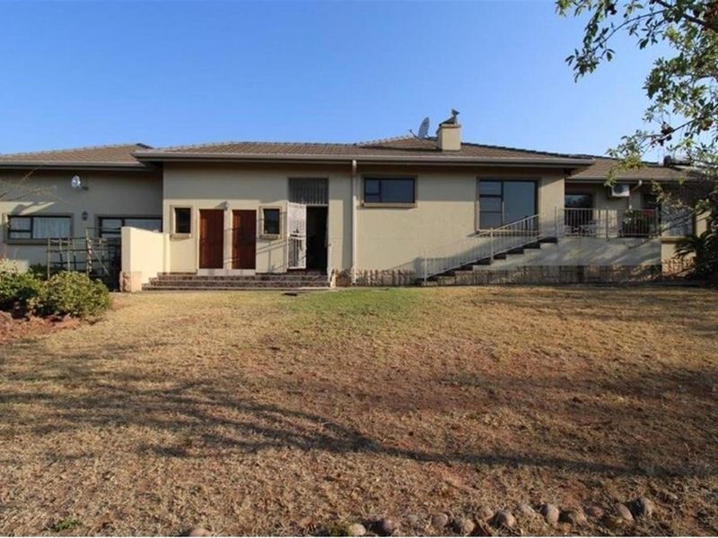 3 Bedroom House in Intaba-Indle Wilderness Estate, Bela Bela - Photo 3