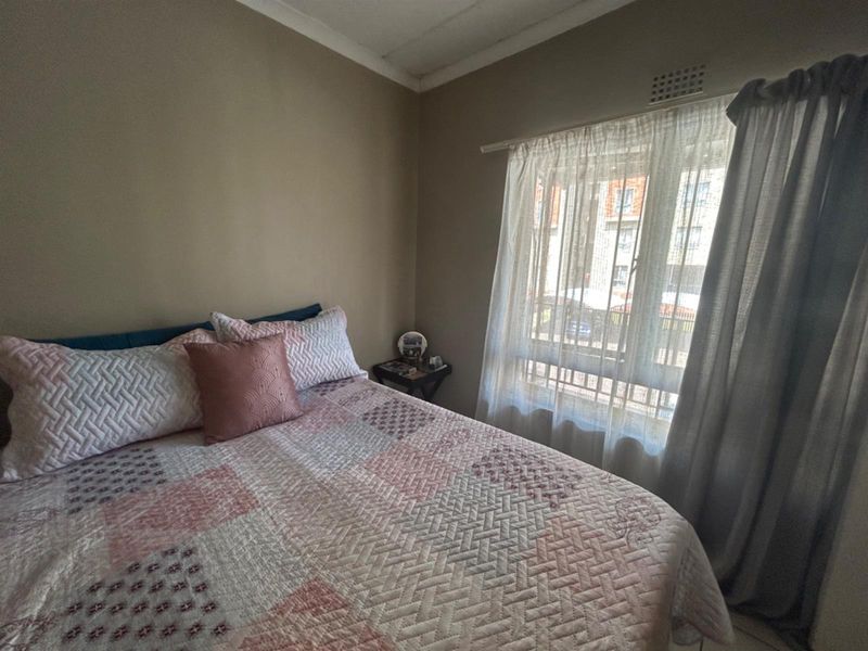 Apartment For Sale in Erand Gardens, Midrand - Photo 8