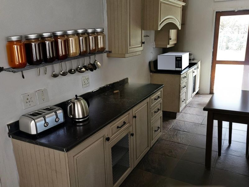 Income generating and rental potential in the Dargle the old Post Postino for sale - Photo 6