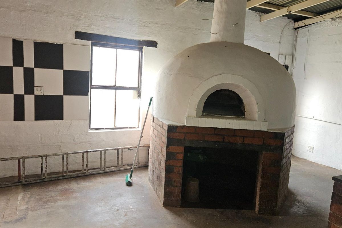 Income generating and rental potential in the Dargle the old Post Postino for sale - Photo 4