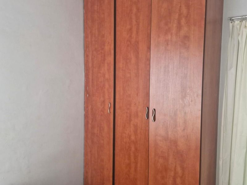 Student apartment for sale in Wilkoppies Klerksdorp North West - Photo 6