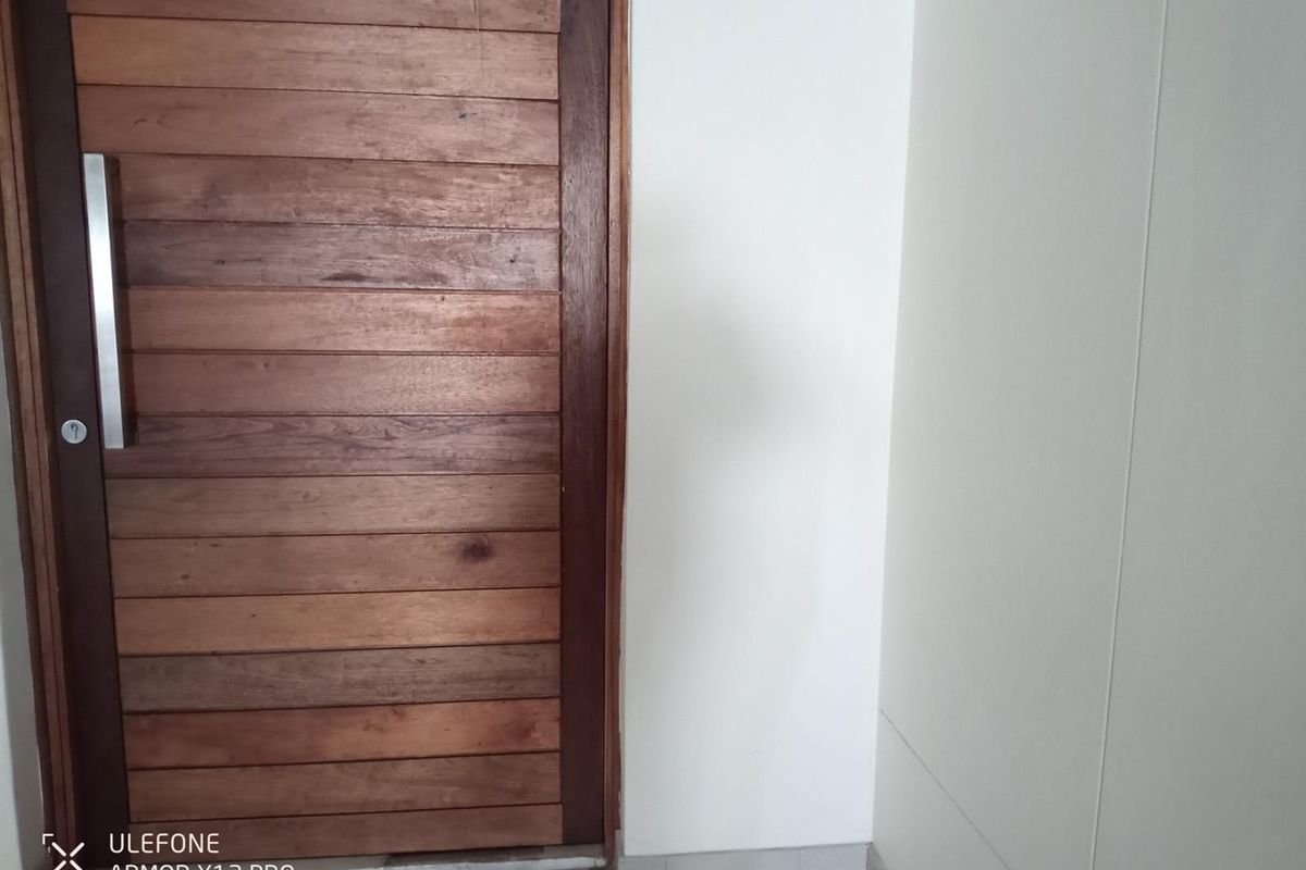 Apartment in Umhlanga Central, Umhlanga, KwaZulu Natal - Photo 3