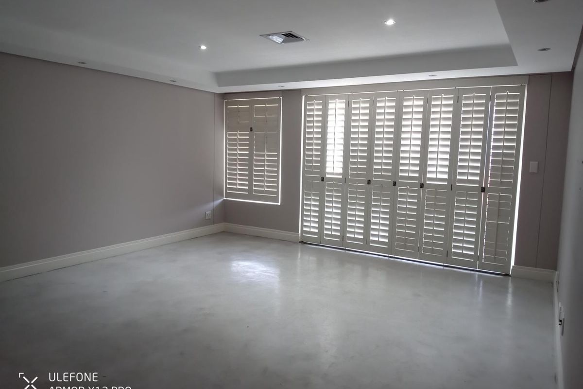 Apartment in Umhlanga Central, Umhlanga, KwaZulu Natal - Photo 4