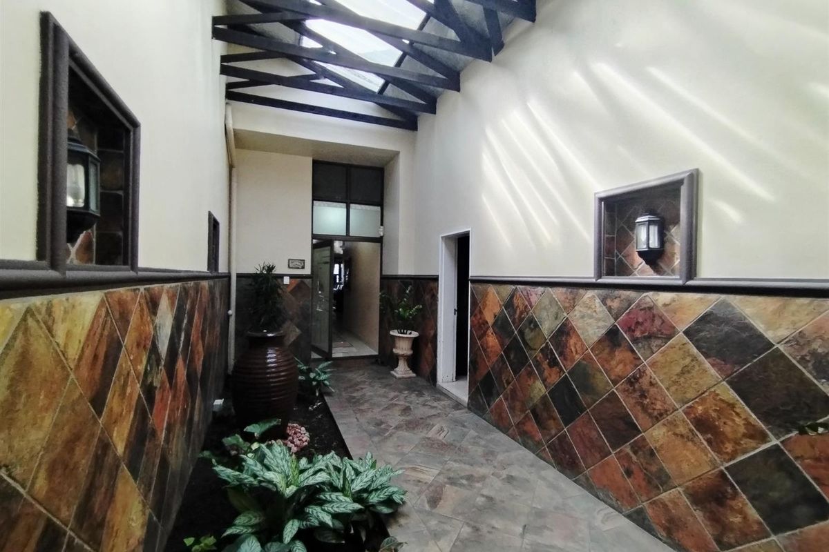 Townhouse For Sale in Richards Bay, KwaZulu Natal - Photo 5