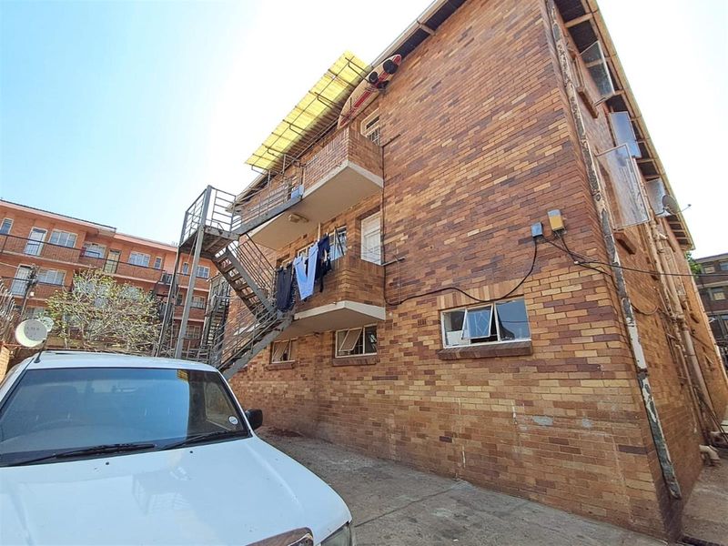 Commercial Property For Sale in Bellevue, Johannesburg - Photo 8