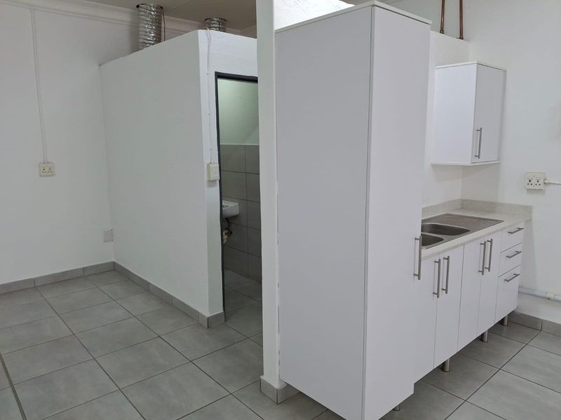 Business Premises For Sale in White River - Photo 5