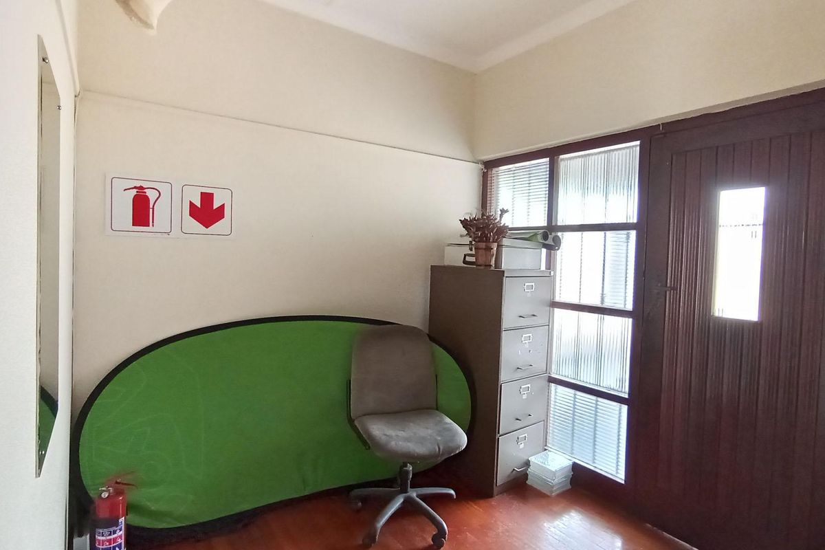 House (Offices) For Sale in Montclair, Durban, KwaZulu Natal - Photo 5