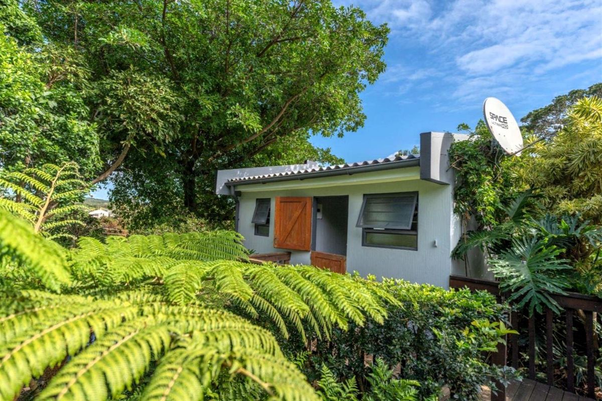 Seven Bedroom House For Sale In Kleinemonde - Photo 3