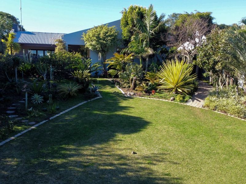 Seven Bedroom House For Sale In Kleinemonde - Photo 10