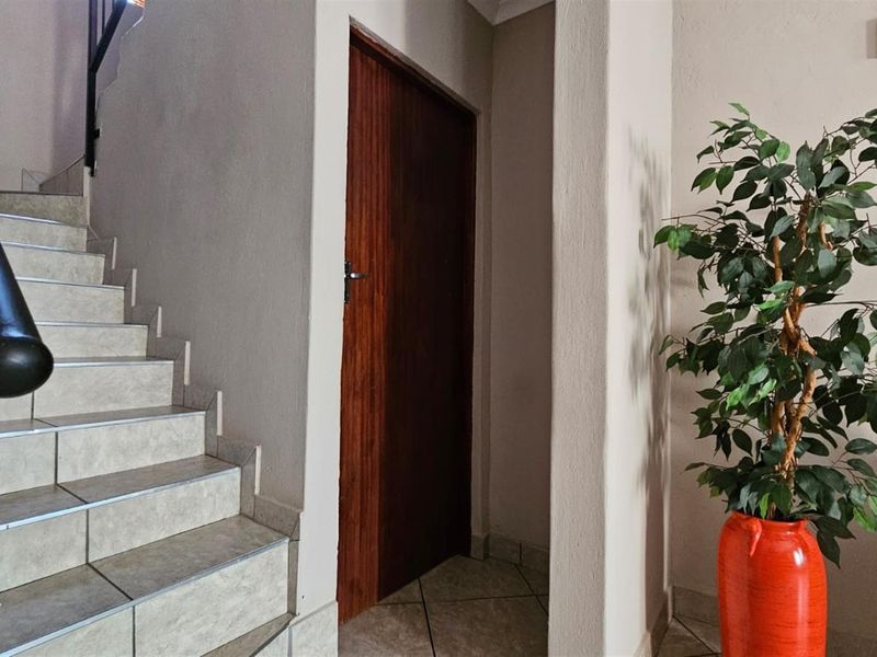 House For Sale in Grafenheiim Street Ninapark Akasia - Photo 4