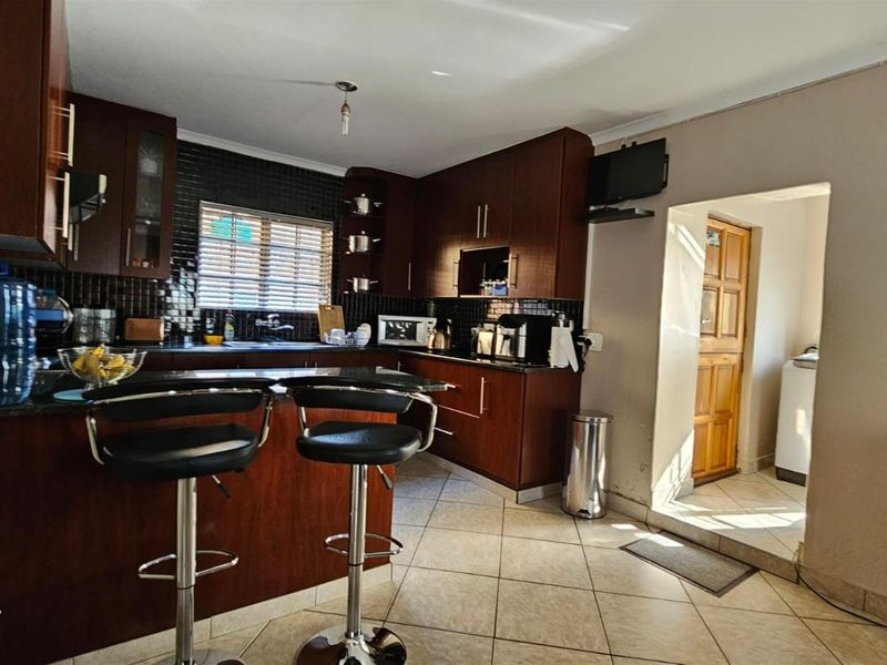 House For Sale in Grafenheiim Street Ninapark Akasia - Photo 7