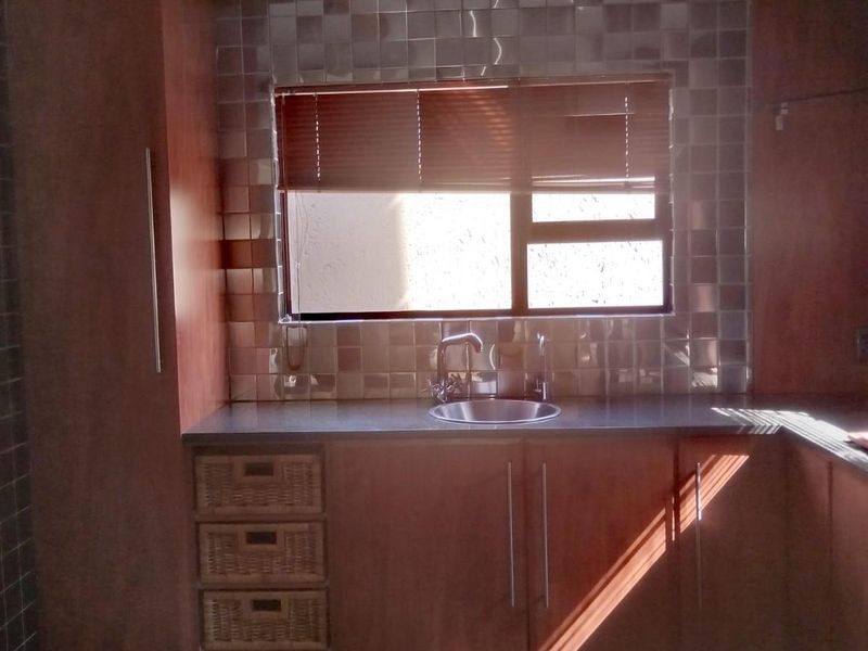 House For Sale in Reyno Ridge, Witbank - Photo 10