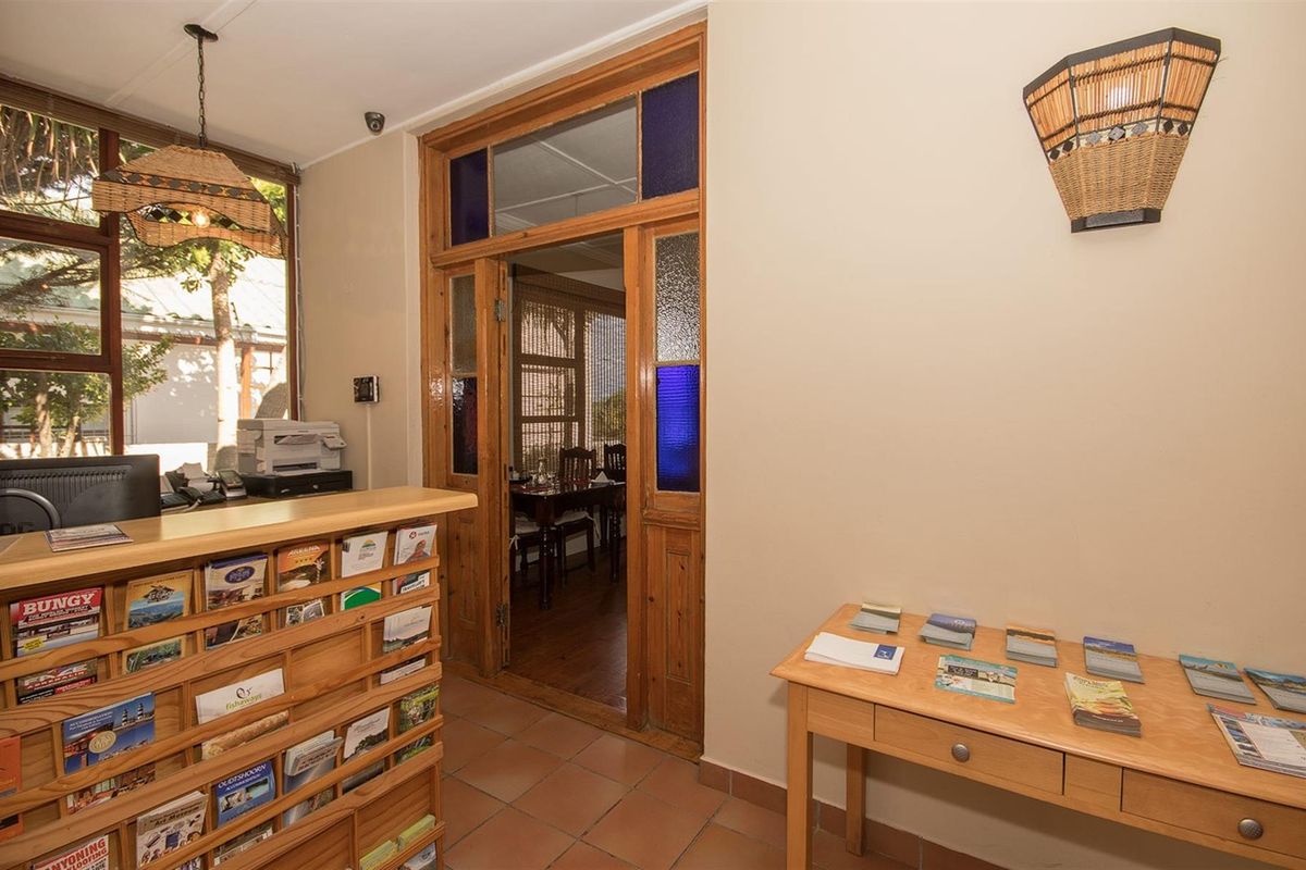 Twelve Bedroom Guest House For Sale In Port Alfred - Photo 4