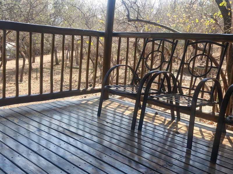 FURNISHED 3-BEDROOM HOME ON A DOUBLE STAND - Photo 8