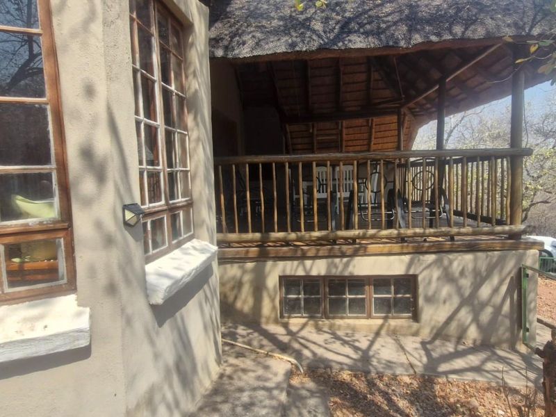 FURNISHED 3-BEDROOM HOME ON A DOUBLE STAND - Photo 4