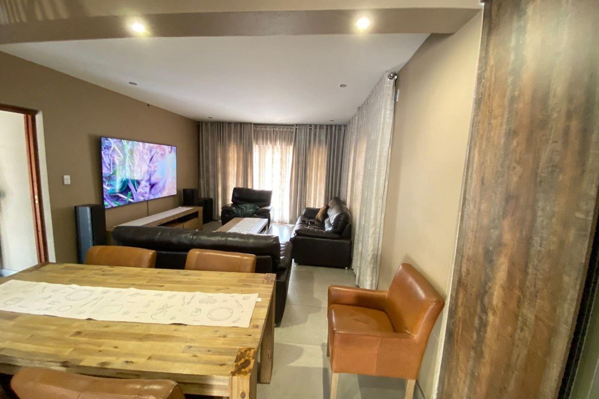 House For Sale in Karino, Nelspruit - Photo 4