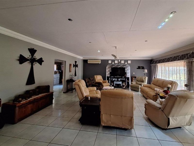 Luxury living in Kranspoort  - Photo 4