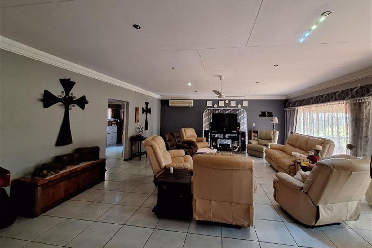 Luxury living in Kranspoort  - Photo 4