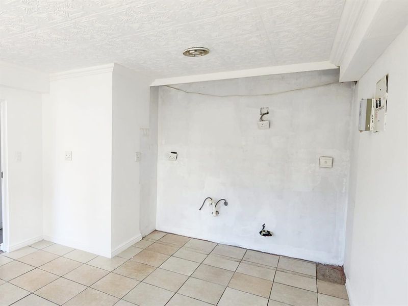 Apartment Available in Salt River, Cape Town - Photo 3