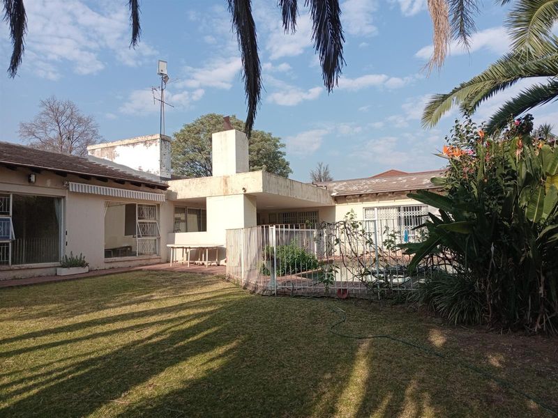 House For Sale in Lyndhurst, Johannesburg - Photo 4