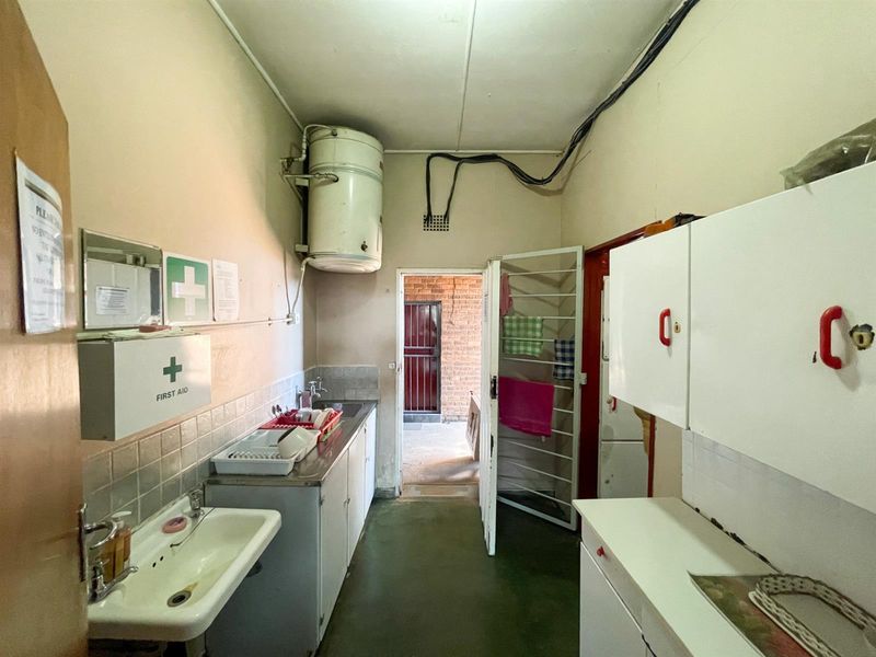 Business Property and Equipment, available in Strubenvale, Springs - Photo 5