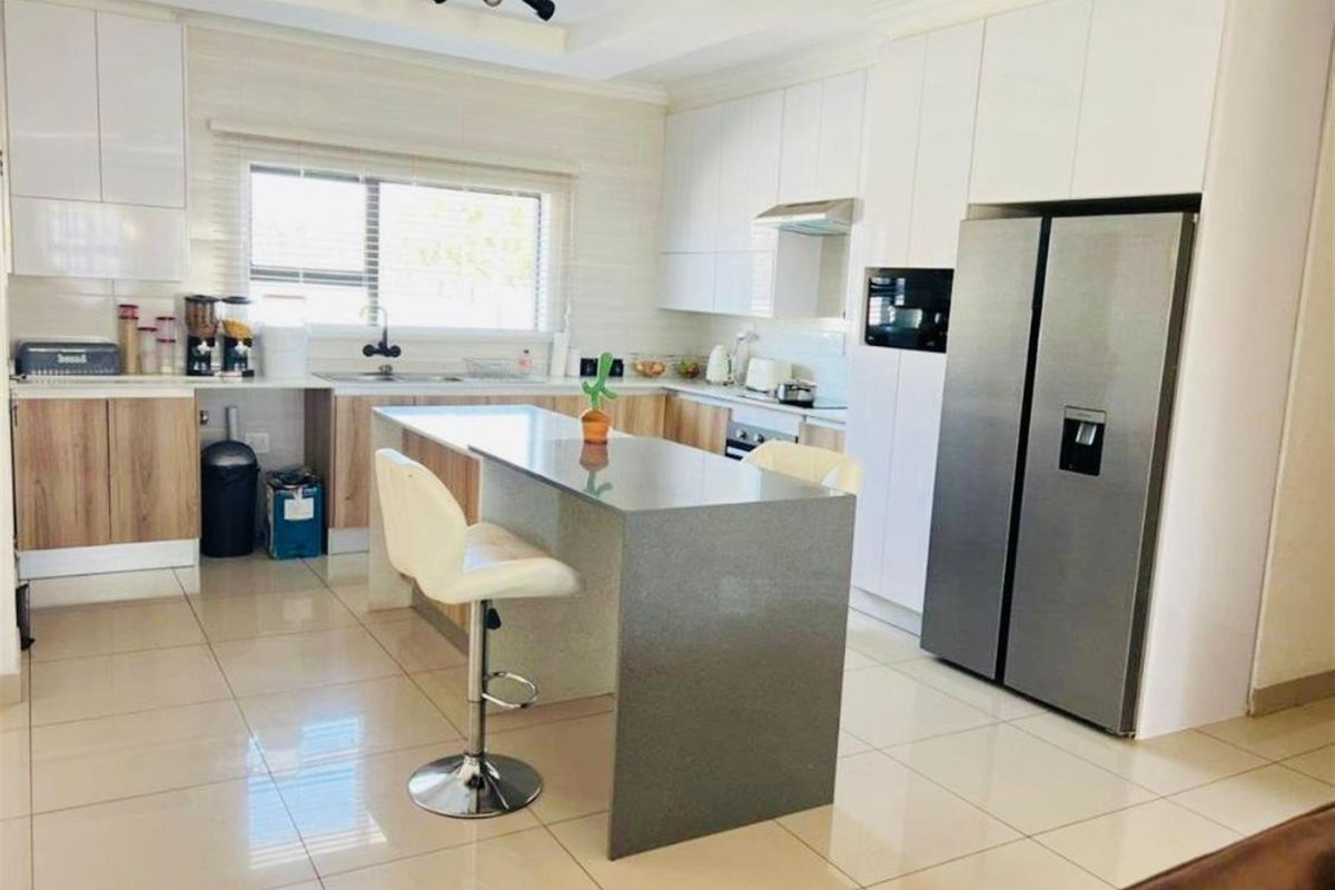 House For Sale in The Orchards, Akasia - Photo 4