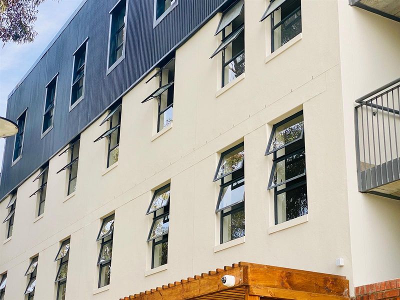 Amazing Ground Floor Apartment For Sale in Conradie Park, Thornton, Cape Town - Photo 6