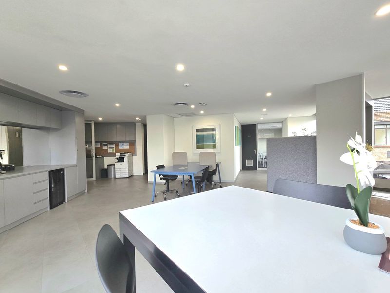 Elevate your workspace with this modern 2-person office - Photo 9