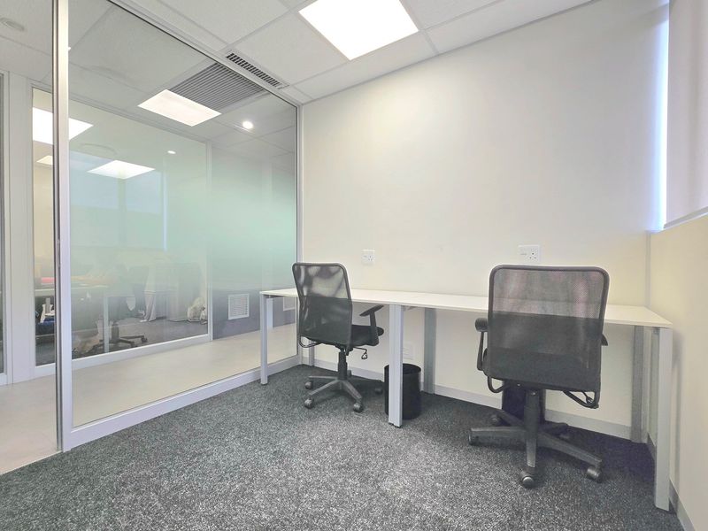 Elevate your workspace with this modern 2-person office - Photo 3