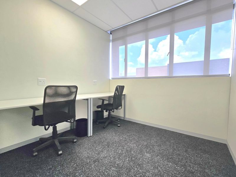 Elevate your workspace with this modern 2-person office - Photo 2