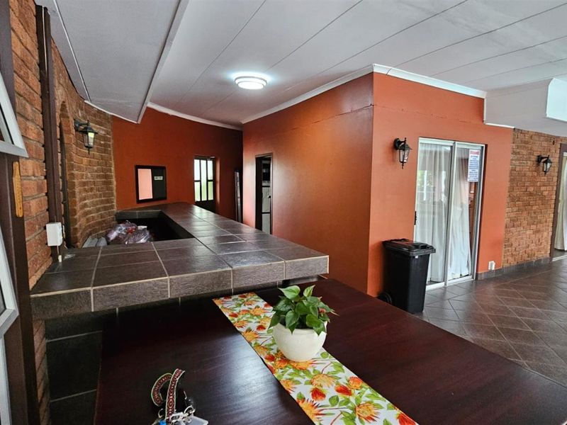 NOW PRICED TO SELL • UNMATCHED VALUE • MOVE FAST - Photo 7