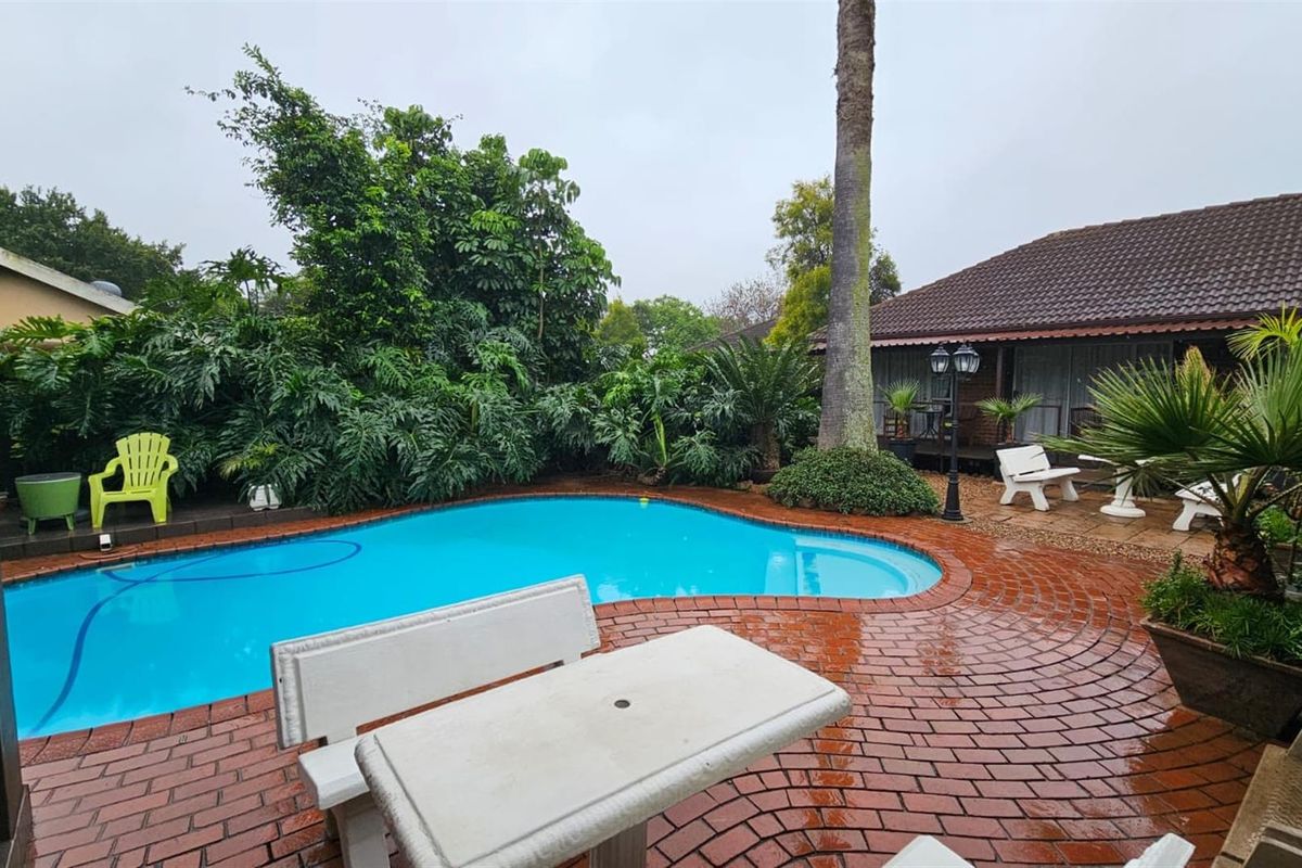 NOW PRICED TO SELL • UNMATCHED VALUE • MOVE FAST - Photo 4