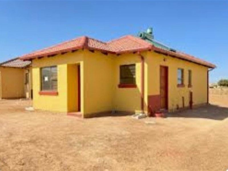 House For Sale in Rosslyn, Akasia - Photo 2