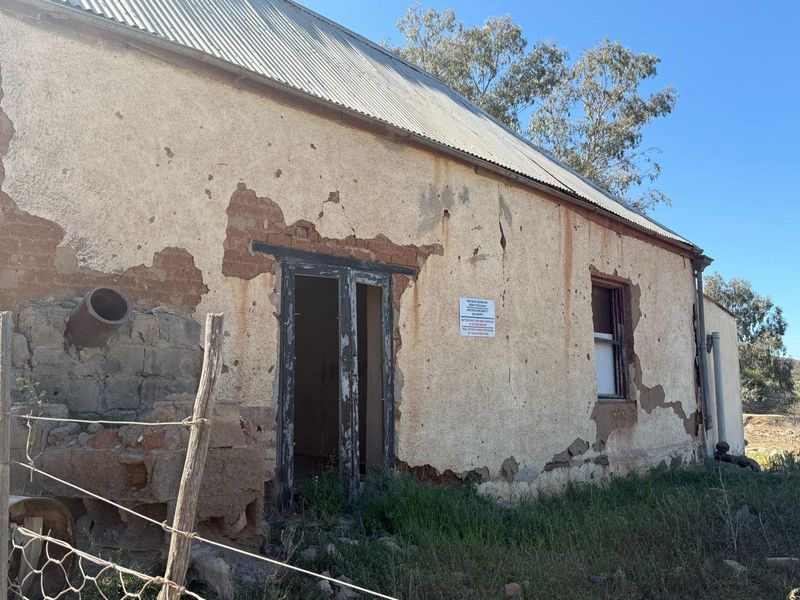 House For Sale in Van Wyksdorp, Ladismith - Photo 6