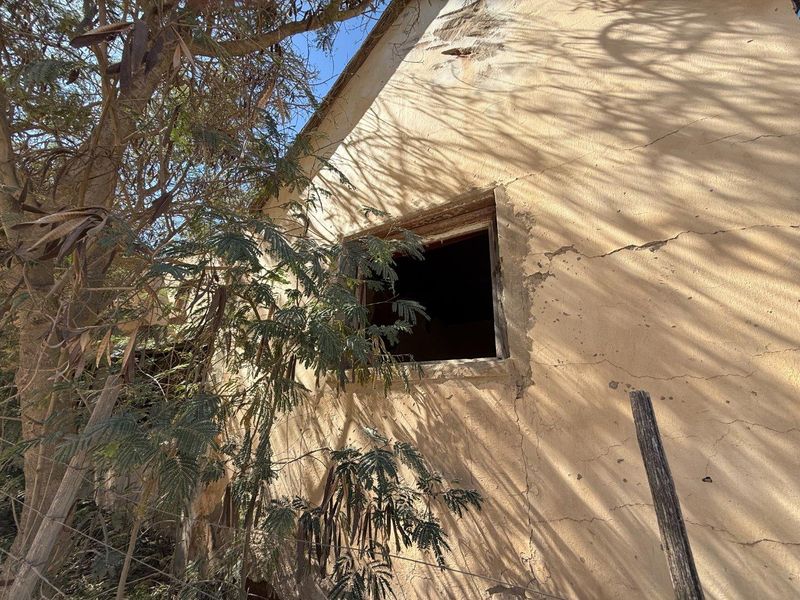 House For Sale in Van Wyksdorp, Ladismith - Photo 10