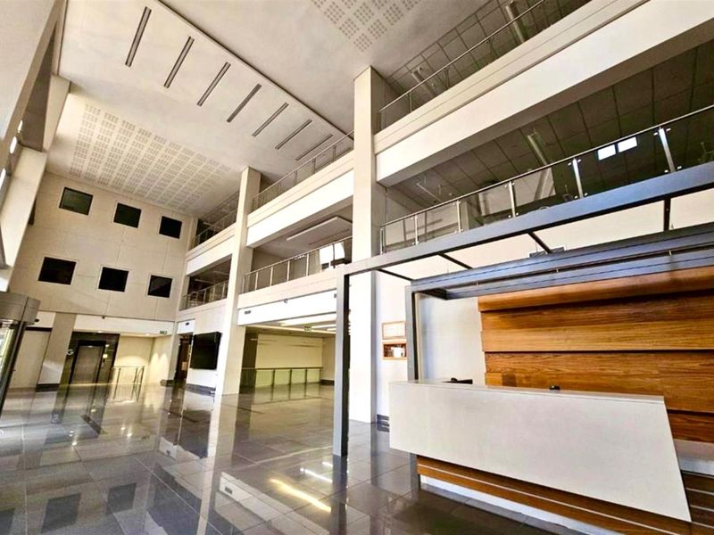 4 Star Green Rated Property in Constantia Kloof - Photo 4