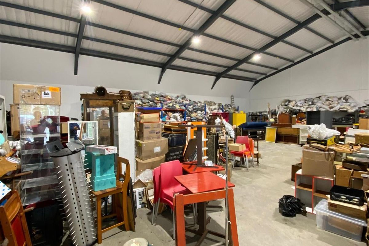 Warehouse / Factory Unit To Rent in South Palms , Retreat Industrial, Cape Town - Photo 5