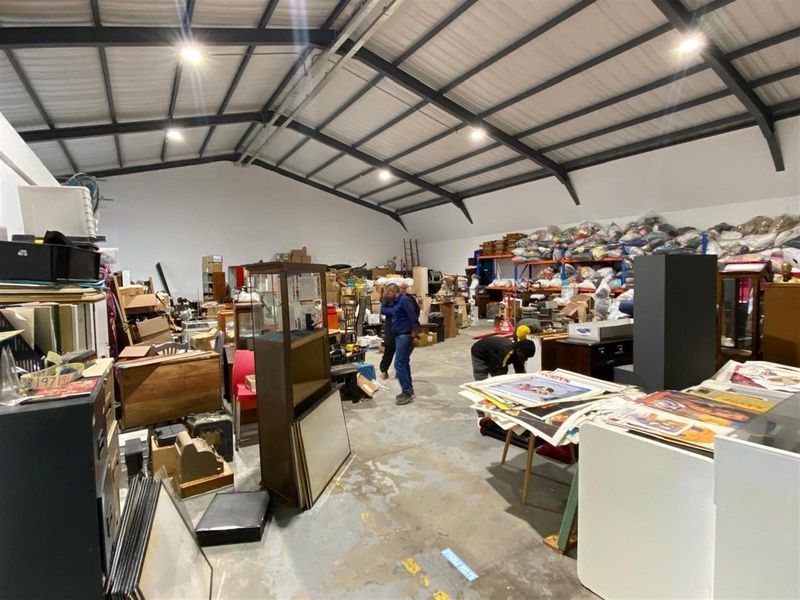 Warehouse / Factory Unit To Rent in South Palms , Retreat Industrial, Cape Town - Photo 2
