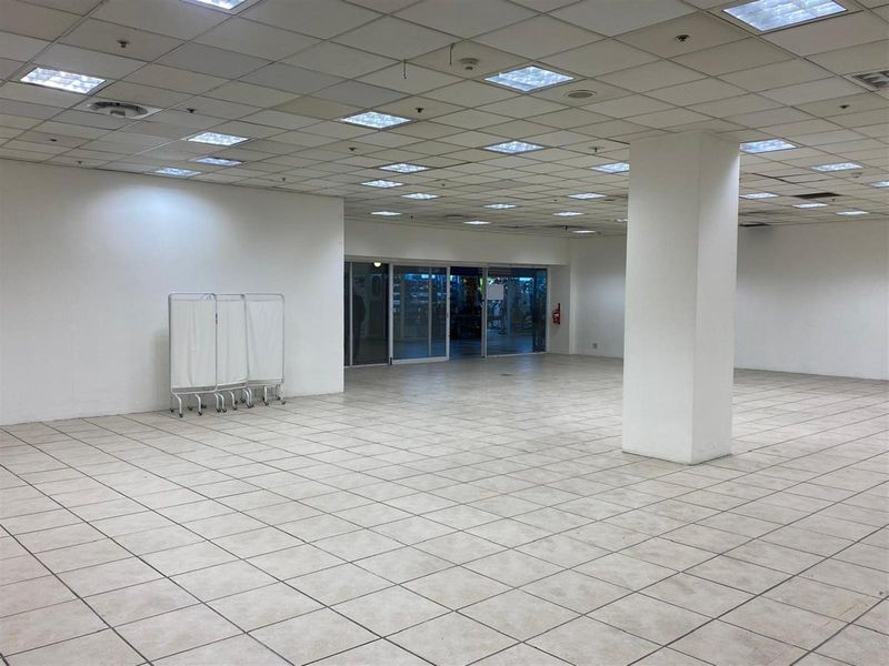 Retail Space To Rent in Grand Central Shopping Centre, Cape Town City Centre, Cape Town - Photo 8