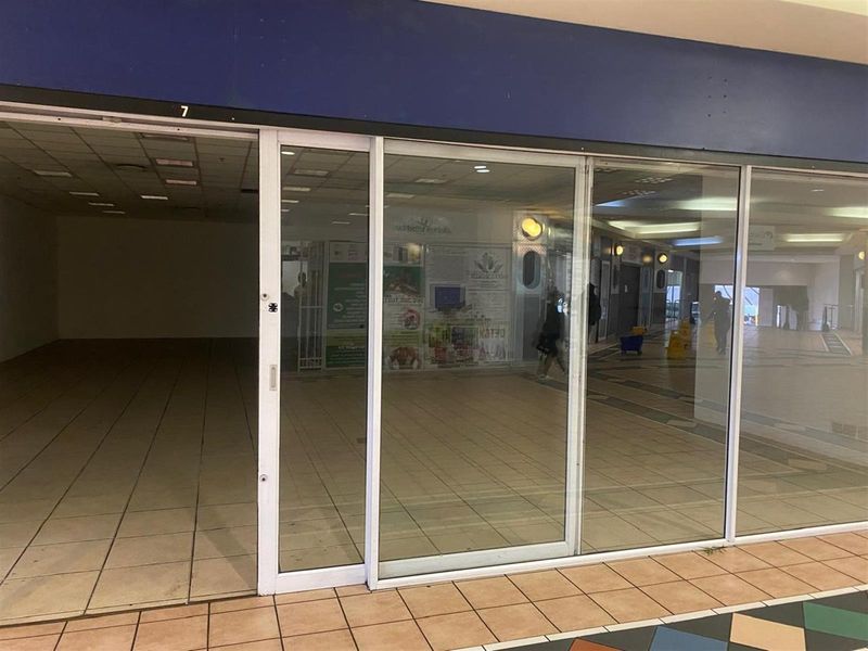 Retail Space To Rent in Grand Central Shopping Centre, Cape Town City Centre, Cape Town - Photo 3