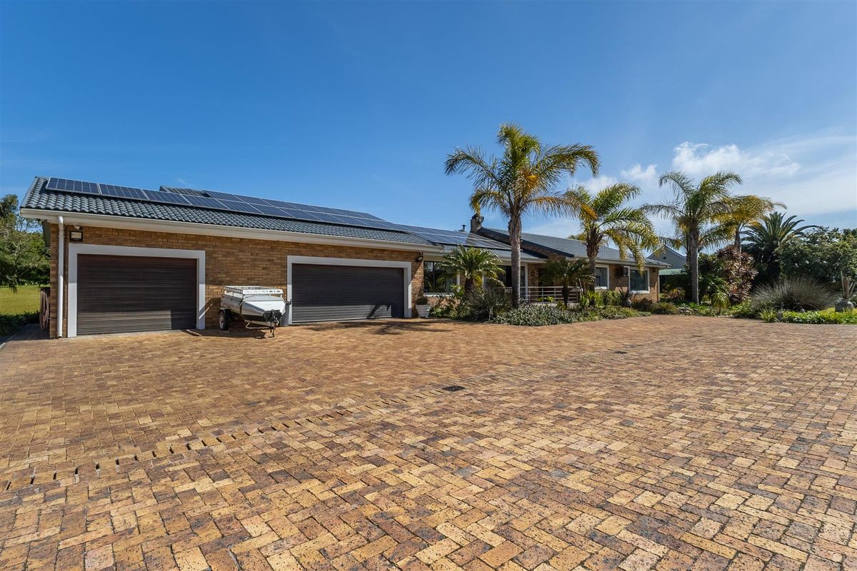 Small Holding For Sale in Vierlanden Durbanville - Photo 3