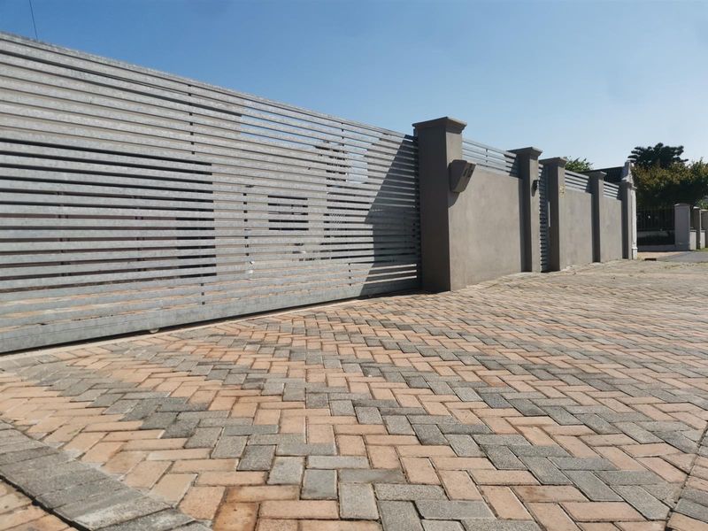 Your Forever Home! (Rondebosch East) - Photo 3