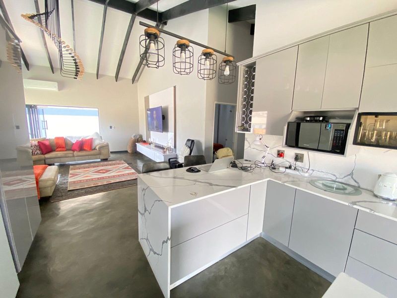 House For Sale in Karino, Nelspruit - Photo 4